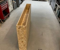 Houten bloembak van OSB platen